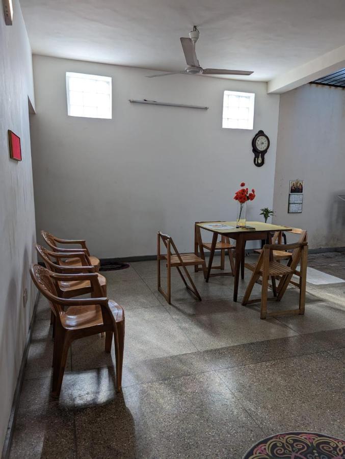 Shiranthi Guest House 라자기리야 외부 사진